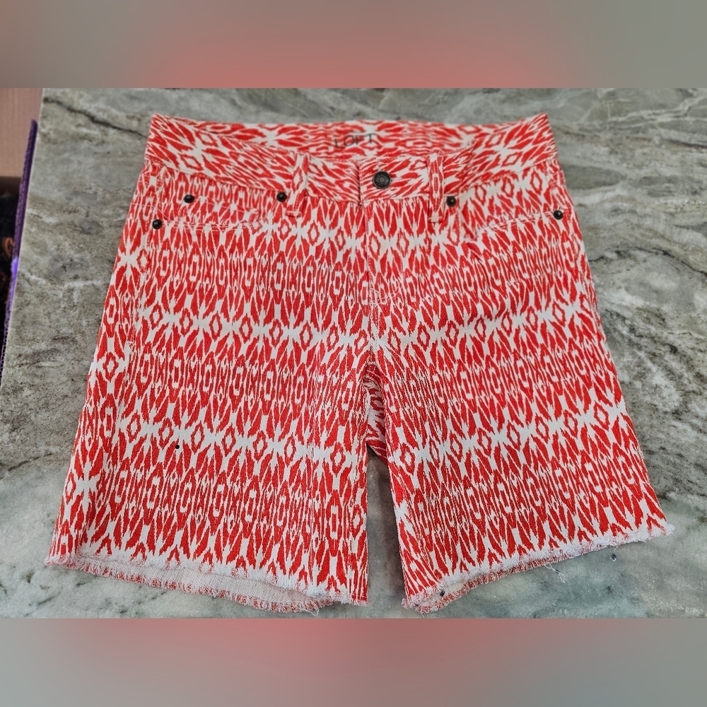 LOFT Orange White Ikat Print Shorts Size 2 Frayed Hem Casual Summer